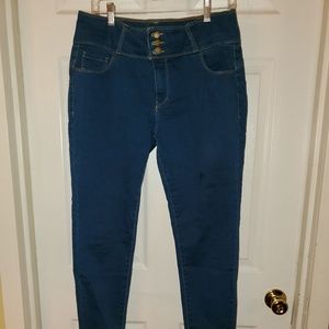 Wax Highwaist Skinny Jeans
